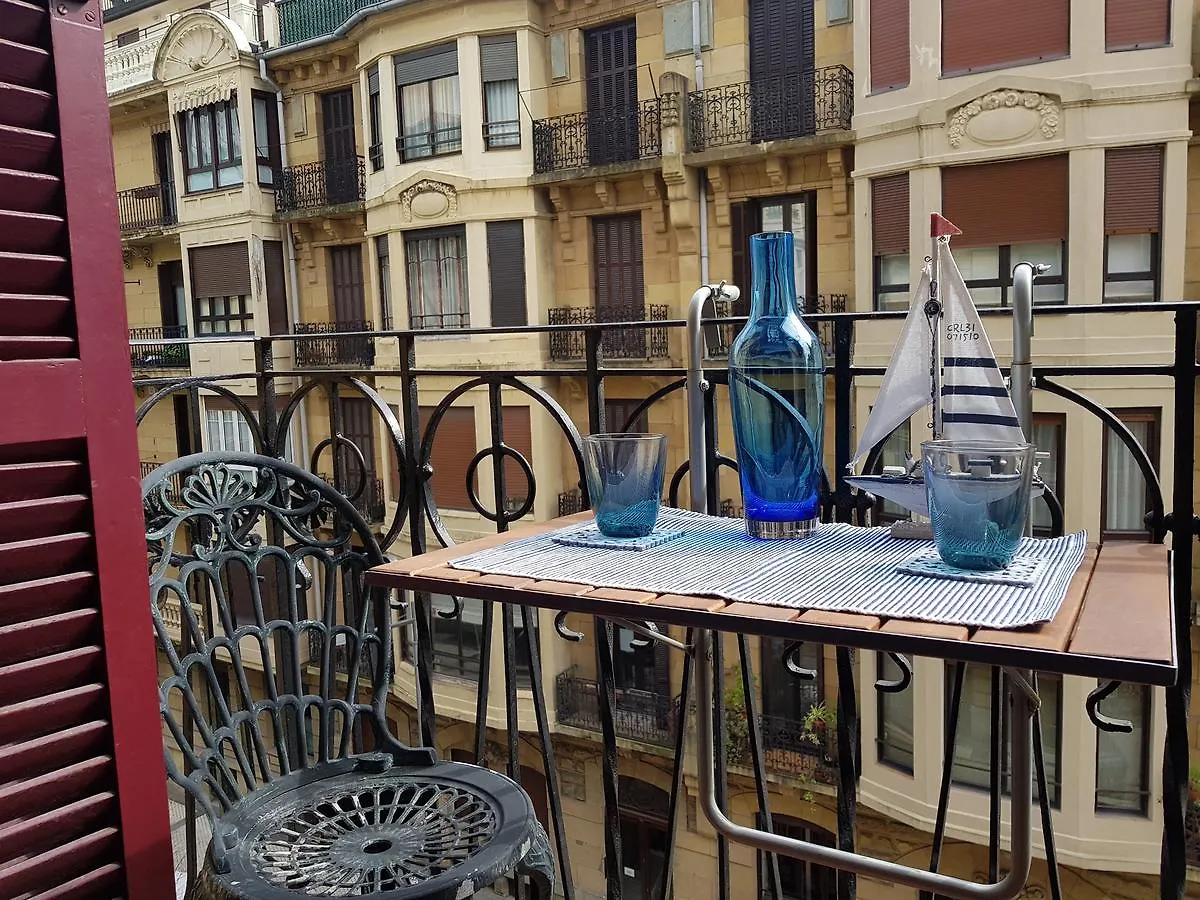 La Casa De Maria Apartment San Sebastian Homestay