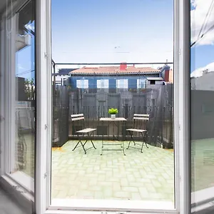  Apartamento Beautiful With Terrace - Prime Location!