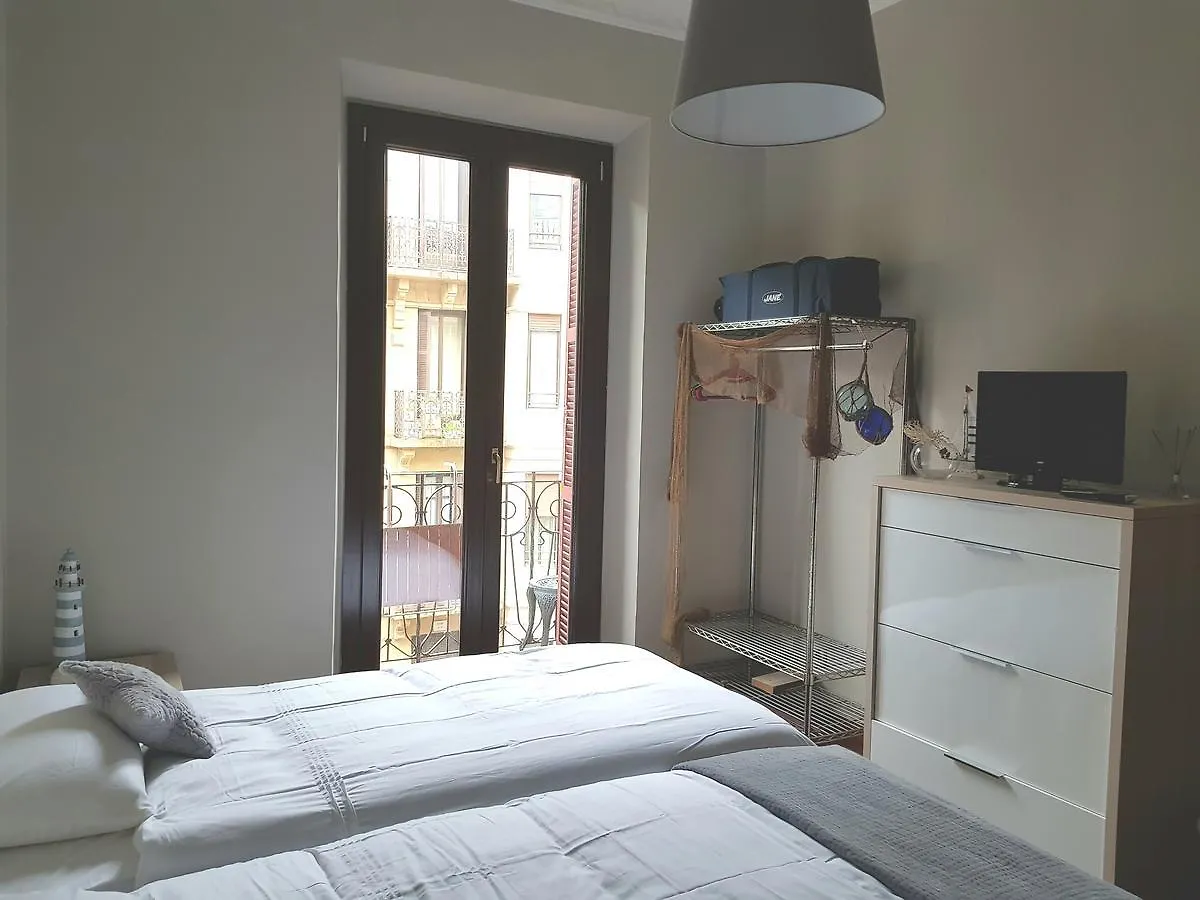 Rum i privatbostad La Casa De Maria Lägenhet San Sebastián